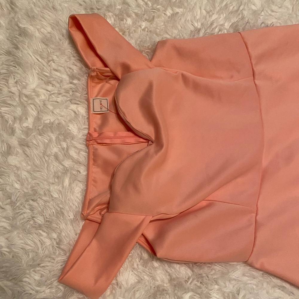 Perfectly Priscilla off the shoulder pink dress - Picture 4 of 6